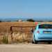 ...sono parcheggiate in prossimit di alcuni sentieri che conducono al mare